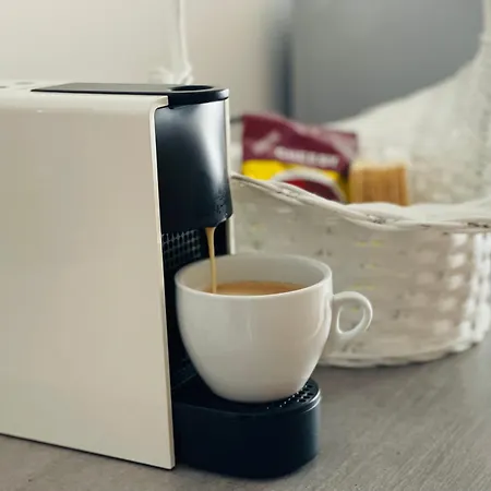 Seafront Terrace, Lounger & Panoramic Ocean Views