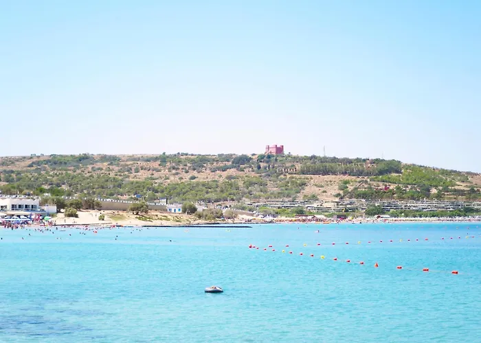 Seafront Terrace, Lounger & Panoramic Ocean Views * Mellieha